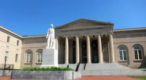Federal Appeals Court Upholds Injunction Against Iowa Immigration Law