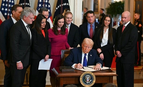 Trump Signs Laken Riley Act Into Law: Tougher Immigration Enforcement Sparks Debate